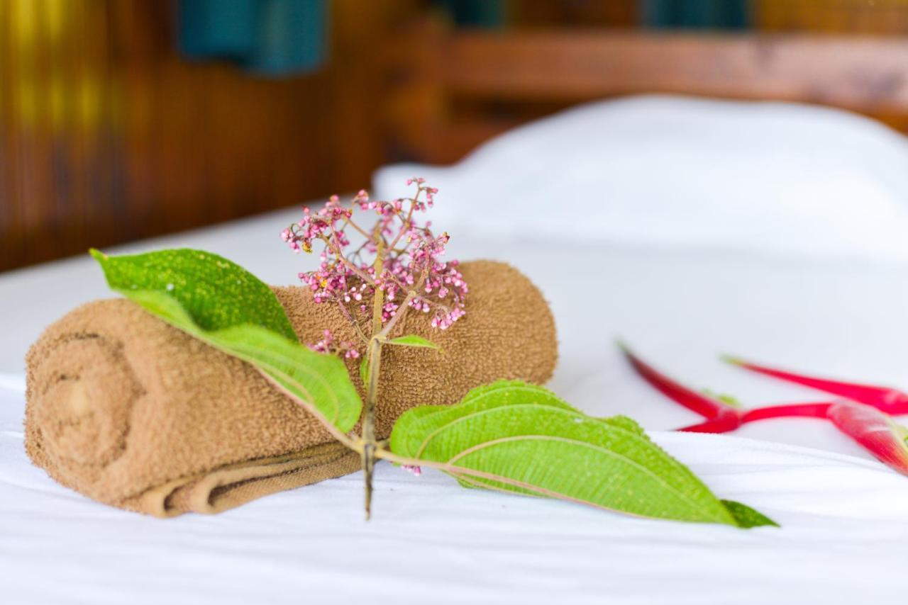 Pacuare River Lodge Bajo Tigre Екстериор снимка