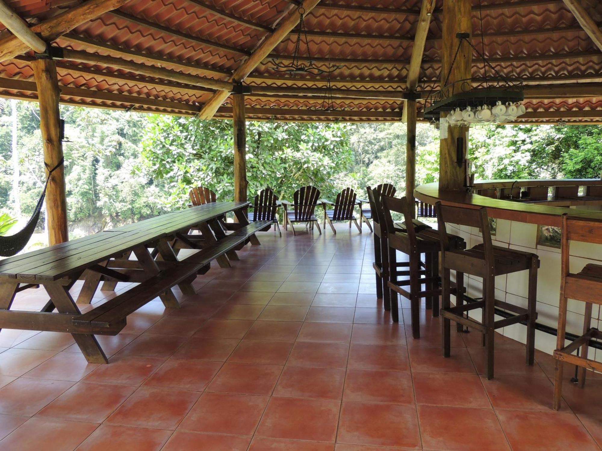 Pacuare River Lodge Bajo Tigre Екстериор снимка